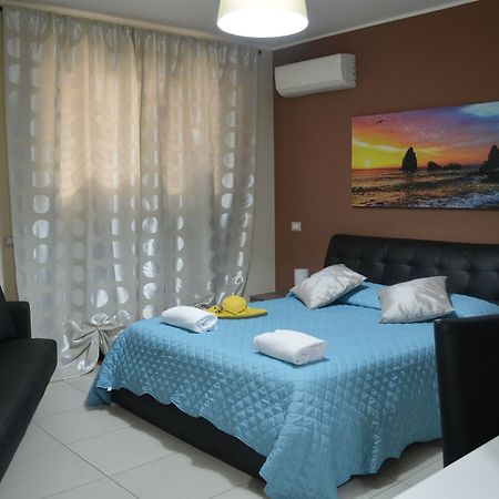 B&B Ciclopi Aci Castello Εξωτερικό φωτογραφία